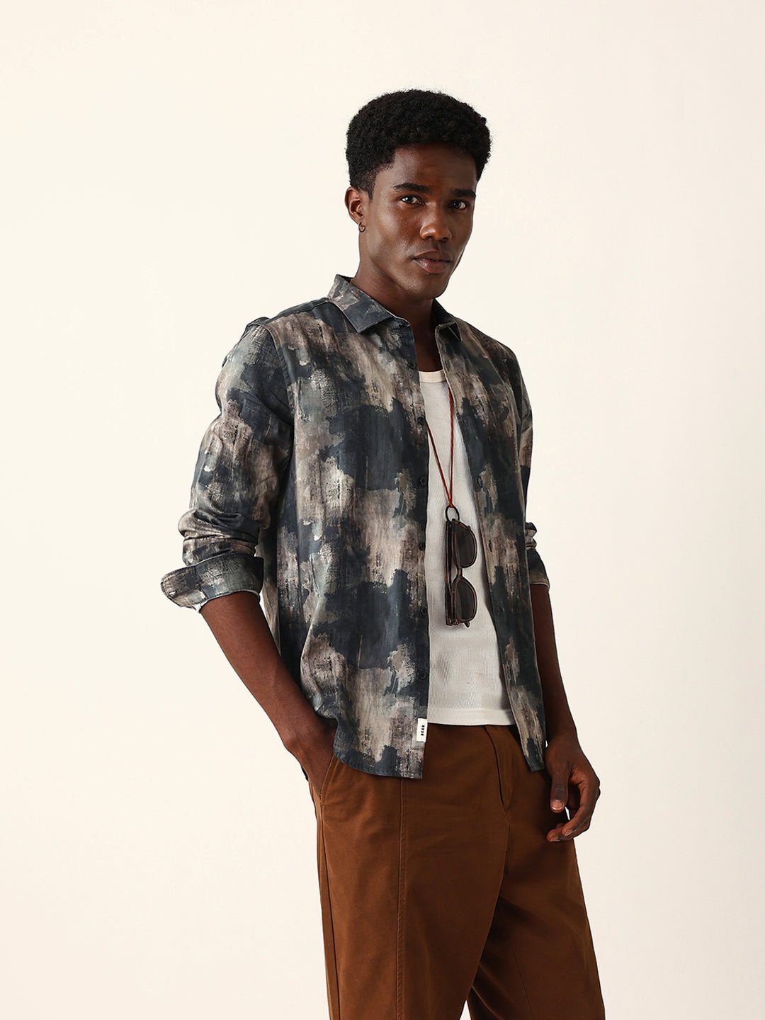 Multicolor Abstract Brushstroke Printed Slim Fit Casual Shirt
