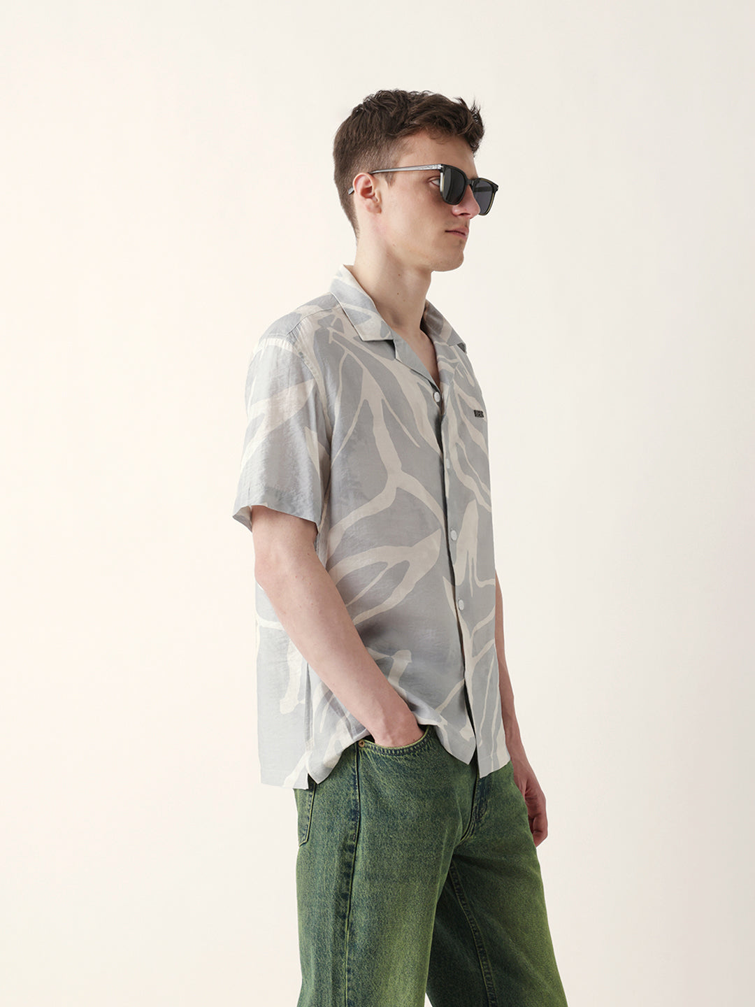 Teal with Cream Relaxed Fit Abstract Stroke Print Half Sleeve Casual Shirt