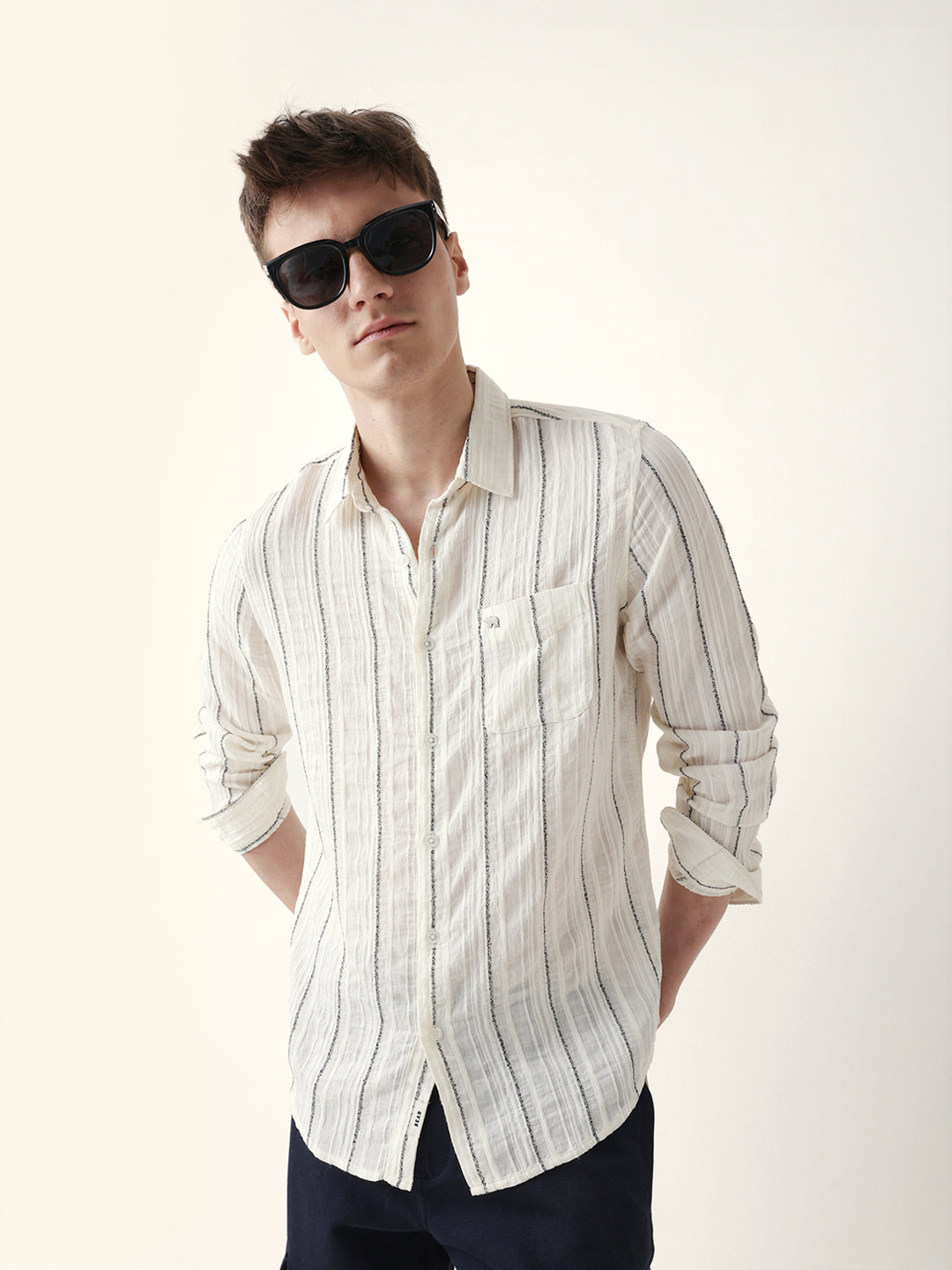 White Vertical Seersucker Pinstripe Slim Fit Casual Shirt