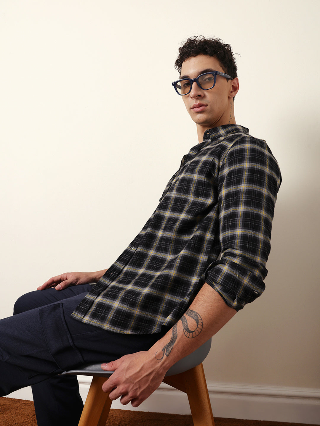 Black Flannel Woven Checked Slim Fit Casual Shirt