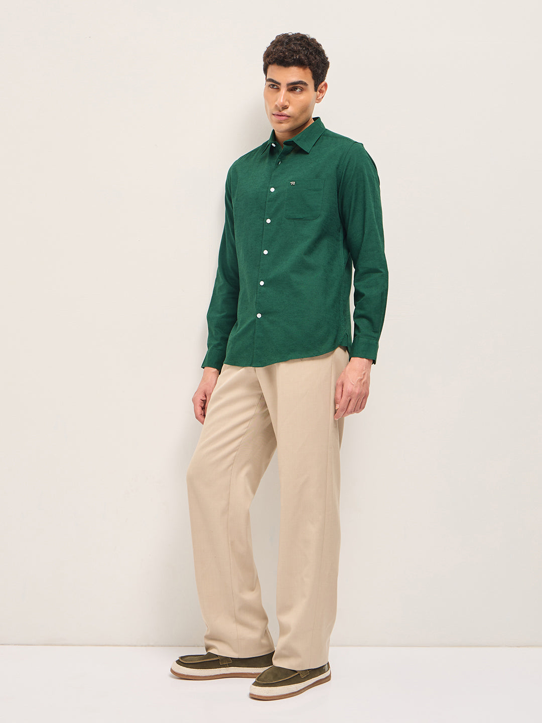 Green Cotton Linen Slim Fit Solid Casual Shirt