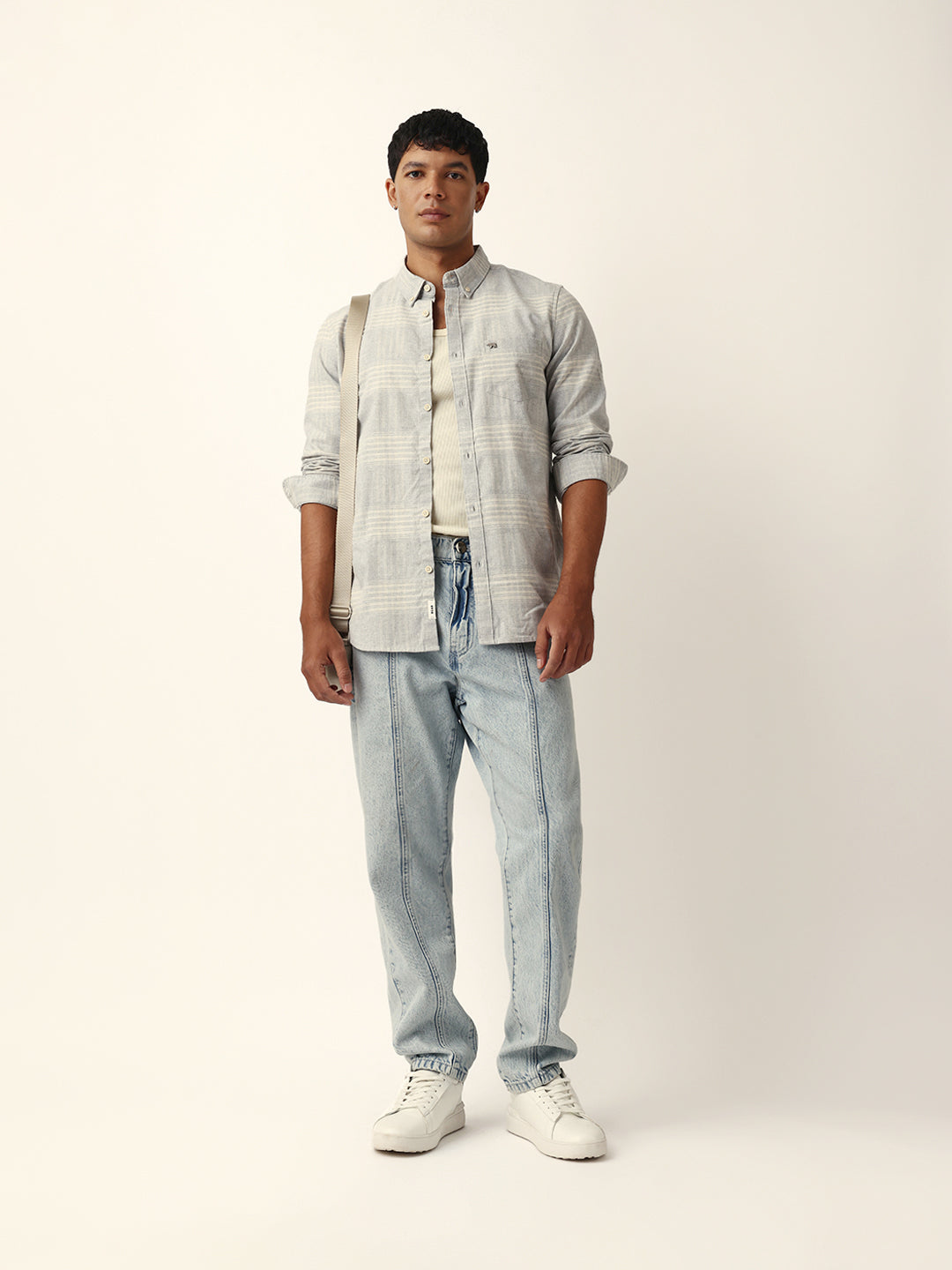 Grey Checked Woven Slim Fit Casual Shirt