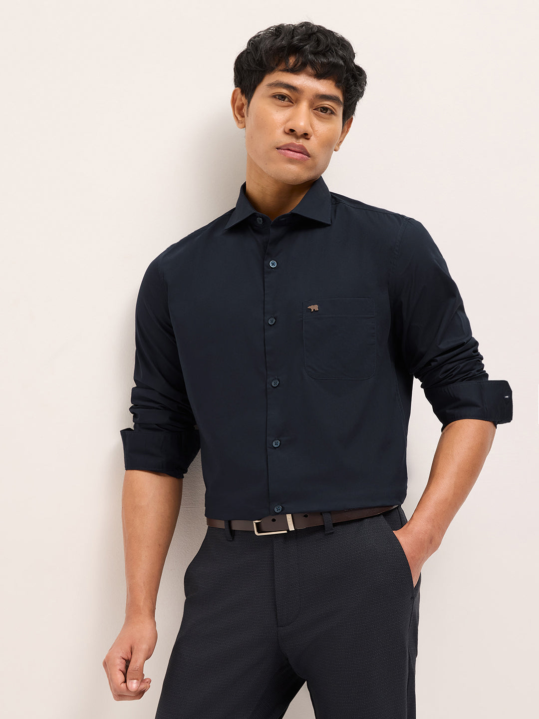 Dark Blue Solid Tailored Fit Formal Shirt