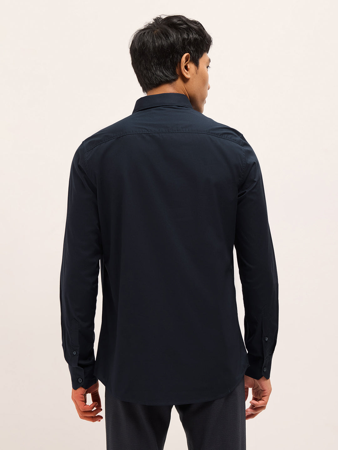 Dark Blue Solid Tailored Fit Formal Shirt