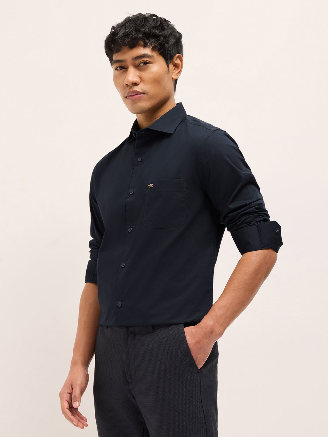Dark Blue Solid Tailored Fit Formal Shirt