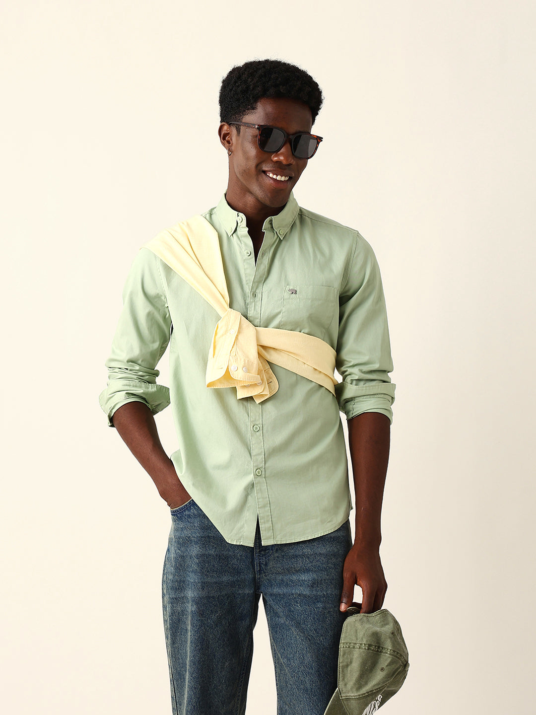 Light Green Solid Slim-Fit Casual Shirt with Button-Down Collar