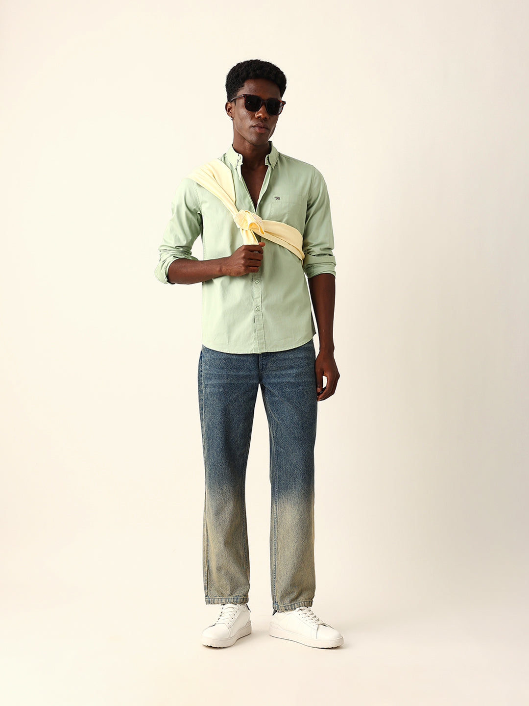 Light Green Solid Slim-Fit Casual Shirt with Button-Down Collar