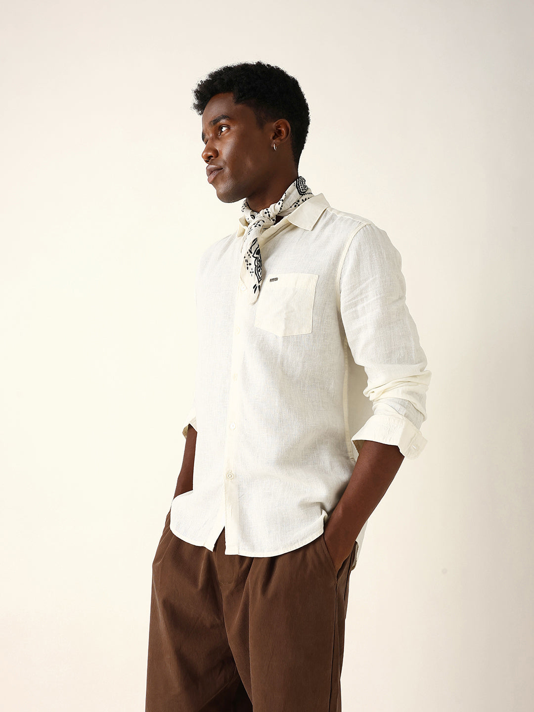 Off White Solid Lyocell Slim Fit Casual Shirt