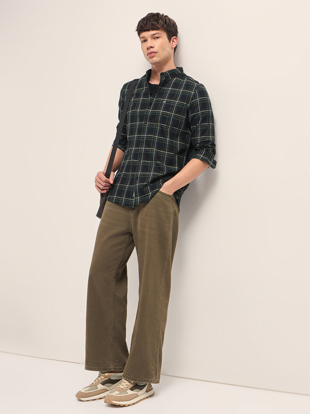Black Woven Check Slim Fit Casual Shirt with Button-Down Collar