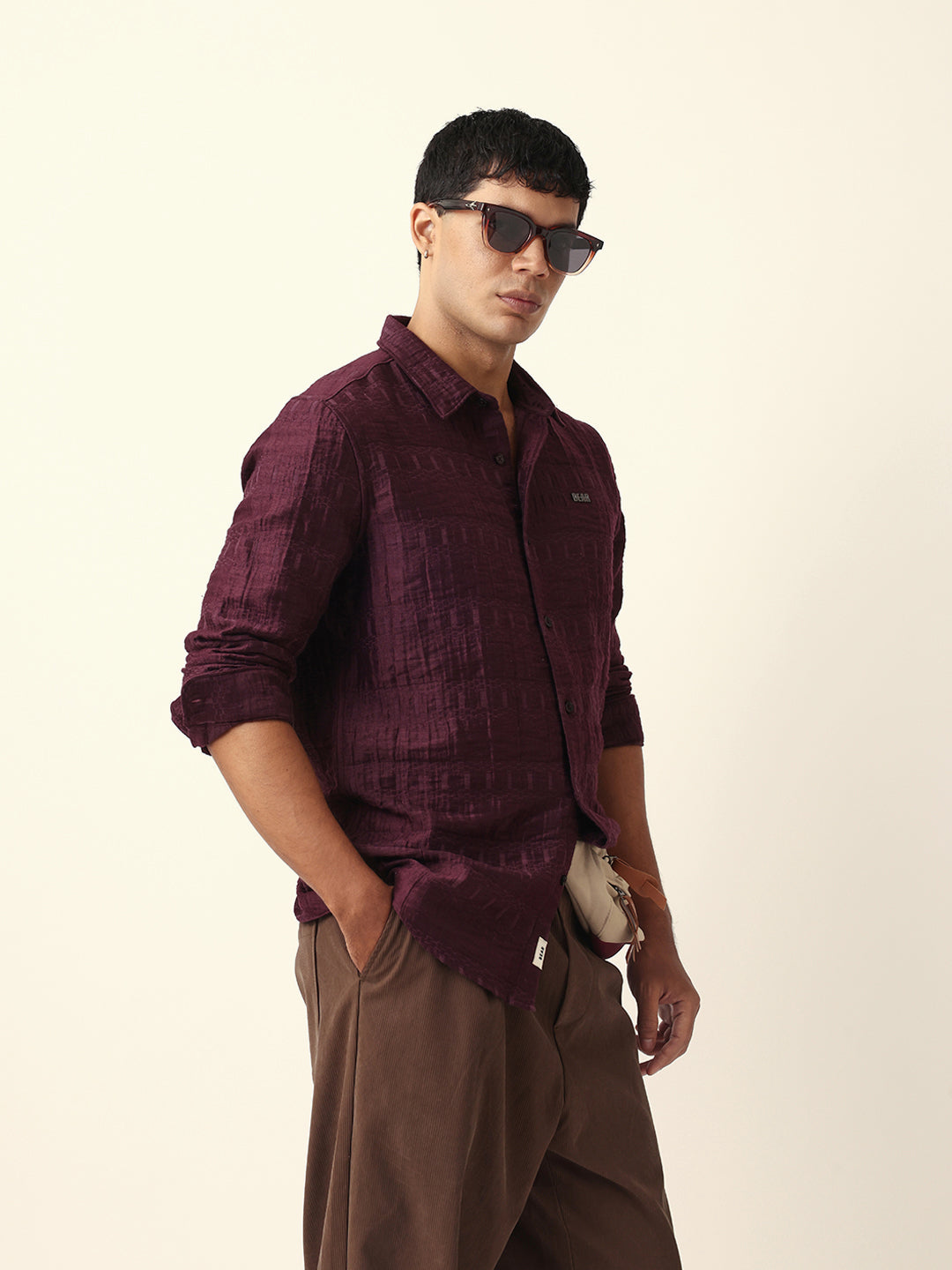 Maroon Textured Woven Self-Design Slim Fit Casual Shirt