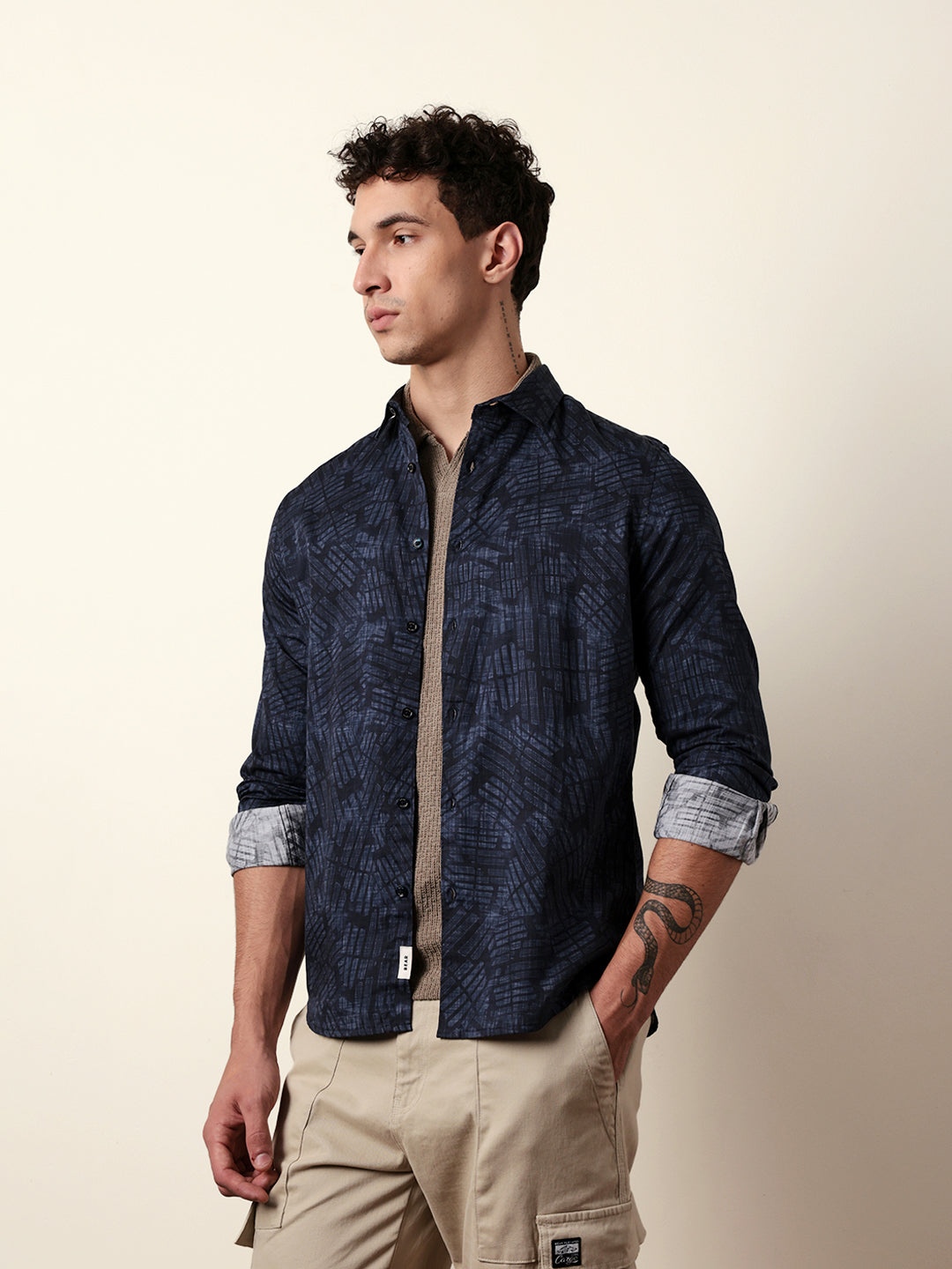 Blue Abstract Geometric Printed Slim Fit Casual Shirt