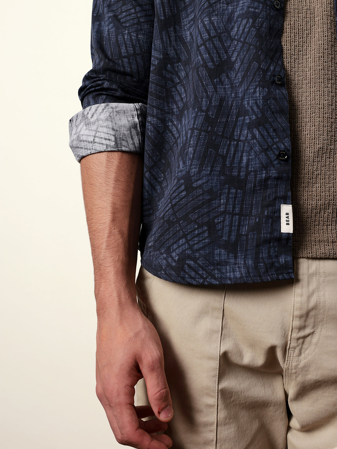Blue Abstract Geometric Printed Slim Fit Casual Shirt