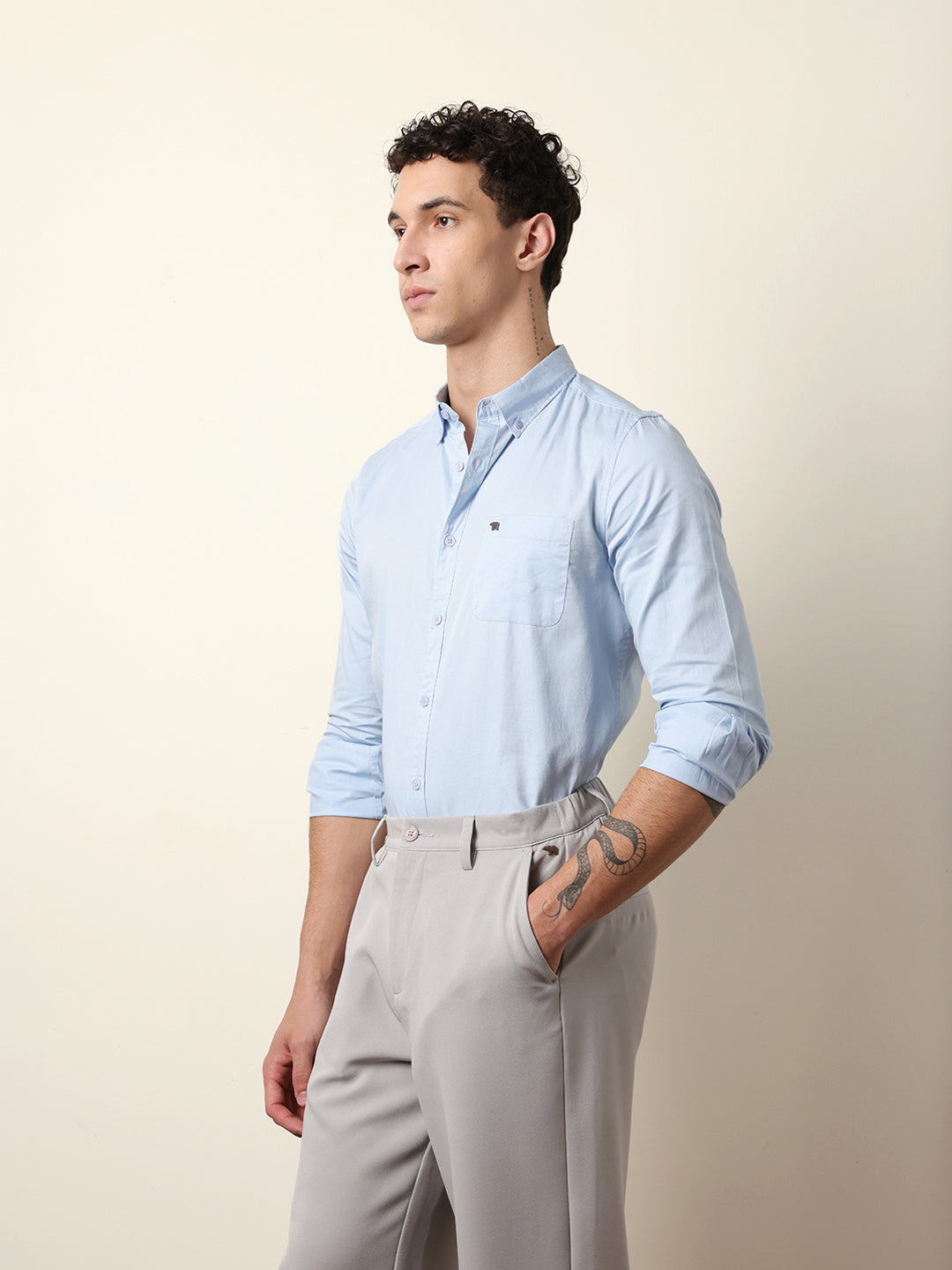 Light Blue Solid Cotton Slim Fit Casual Shirt