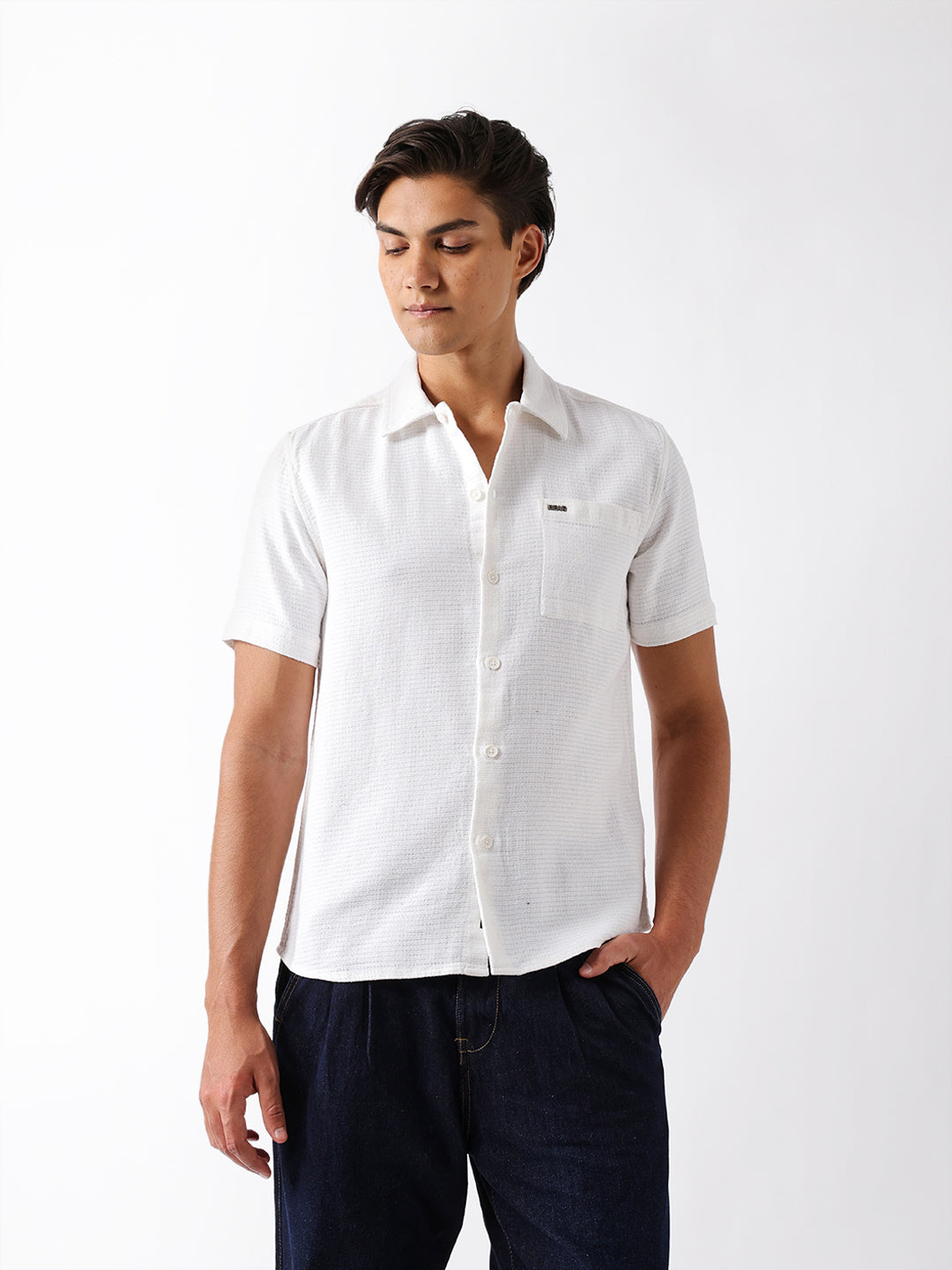 White Textured Weave Regular Fit Half-Sleeve Casual Shirt