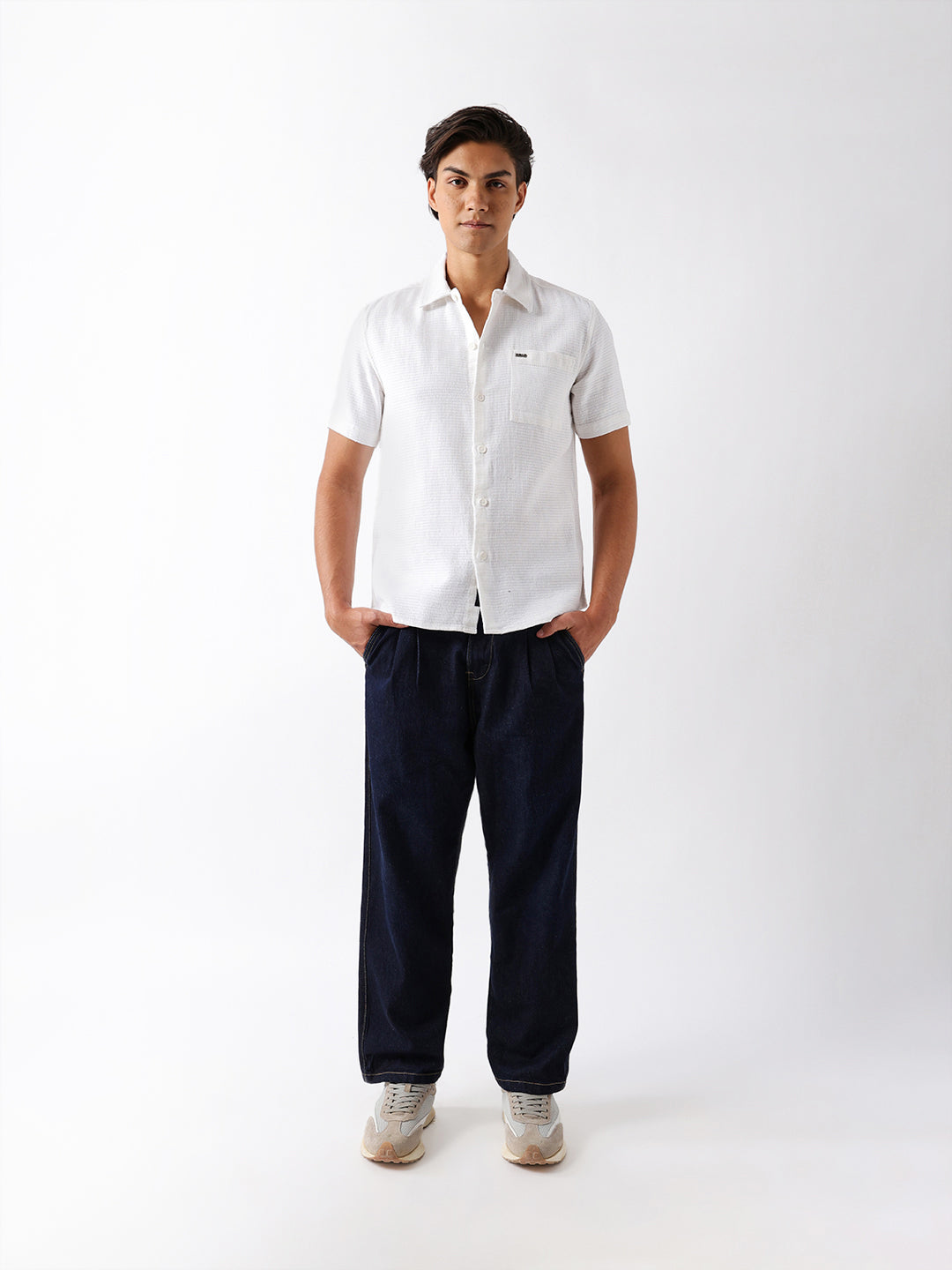 White Textured Weave Regular Fit Half-Sleeve Casual Shirt