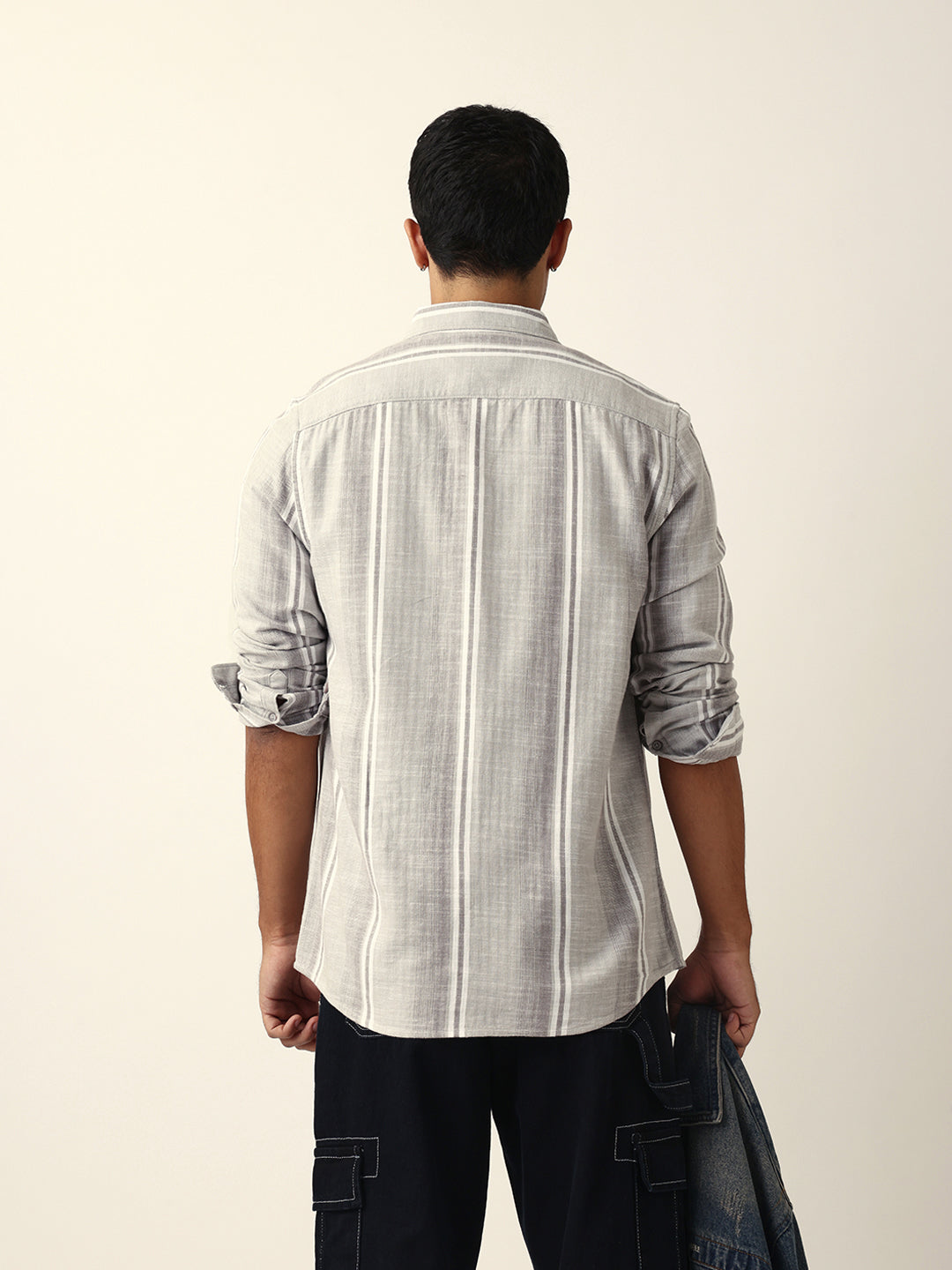 Grey & White Herringbone Striped Slim Fit Casual Shirt