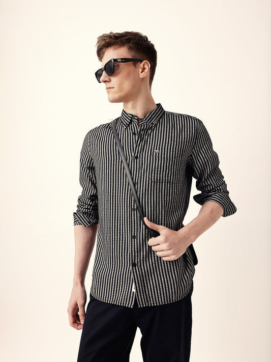 Black & White Vertical Woven Pinstriped Slim Fit Casual Shirt