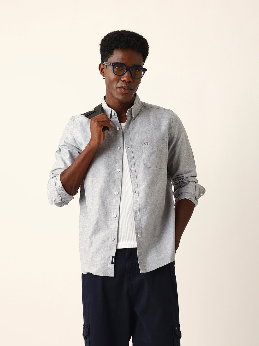 Light Grey Cotton Solid Slim Fit Casual Shirt