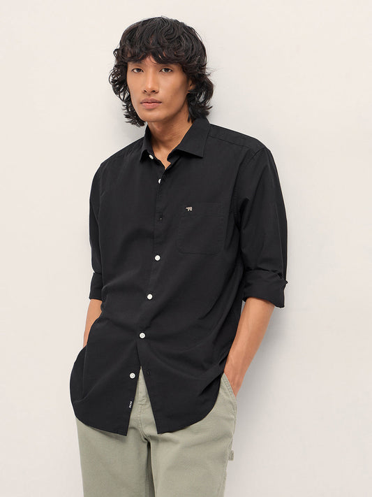 Black Cotton Solid Slim Fit Casual Shirt