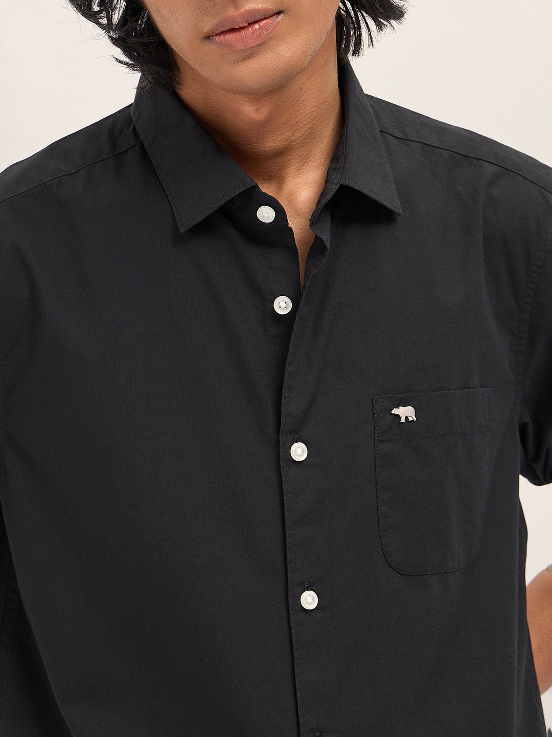 Black Cotton Solid Slim Fit Casual Shirt