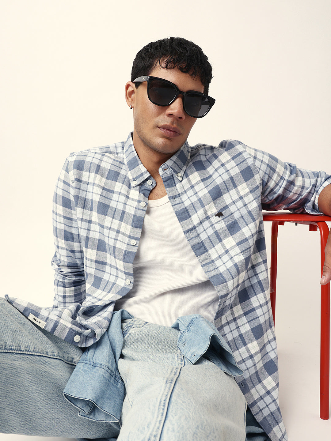 White with Blue Woven Tartan Checked Slim Fit Casual Shirt