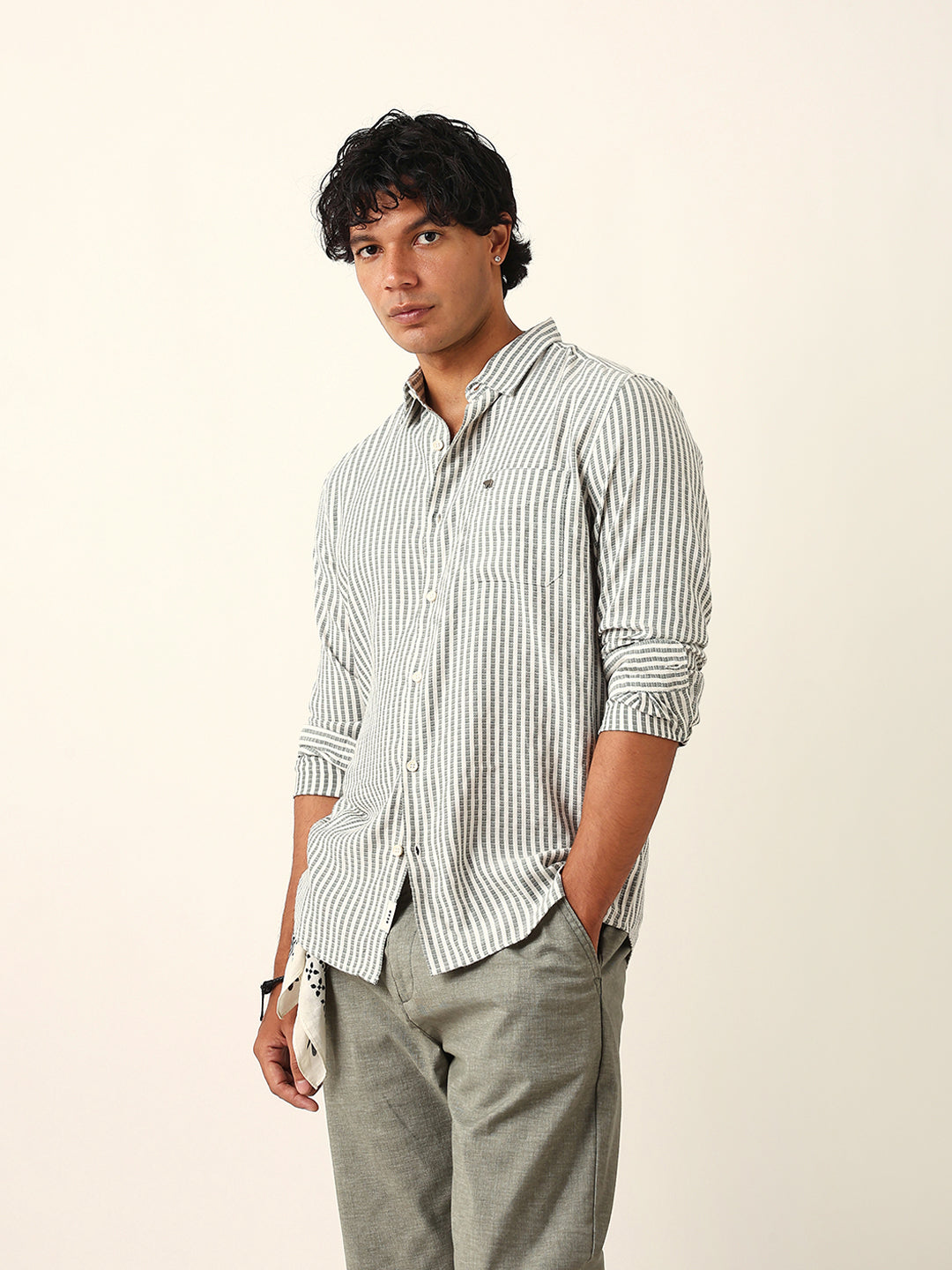 Green & White Vertical Woven Pinstriped Slim Fit Casual Shirt