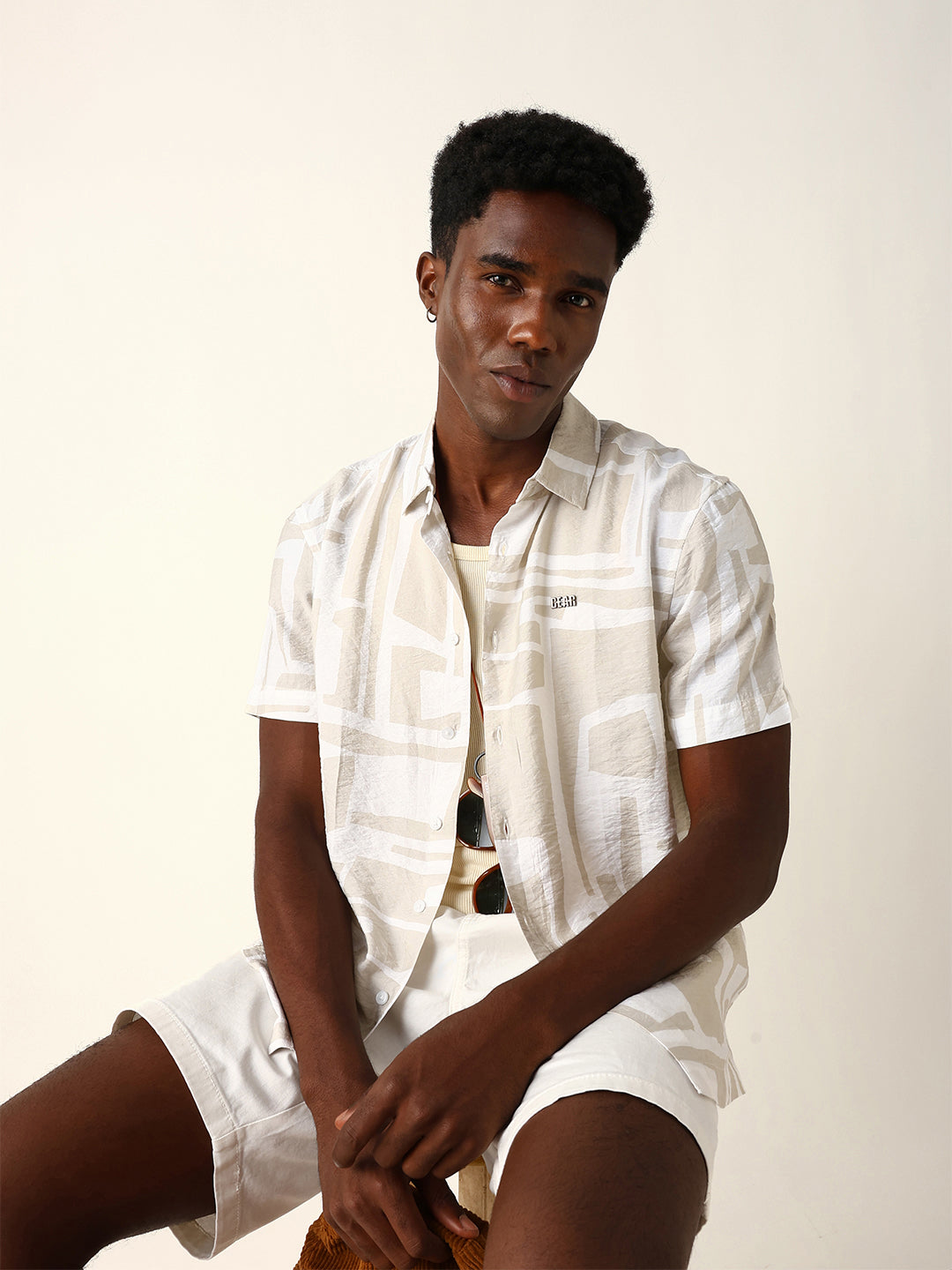 White & Beige Relaxed Fit Abstract Stroke Print Half Sleeve Casual Shirt