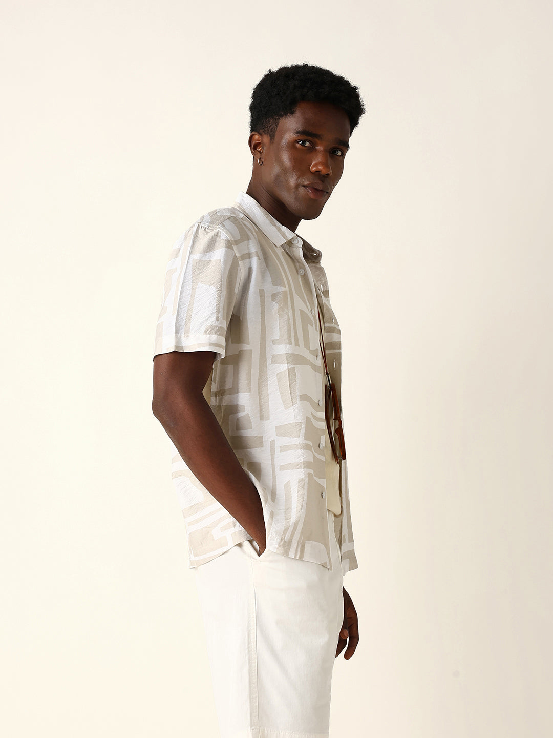 White & Beige Relaxed Fit Abstract Stroke Print Half Sleeve Casual Shirt