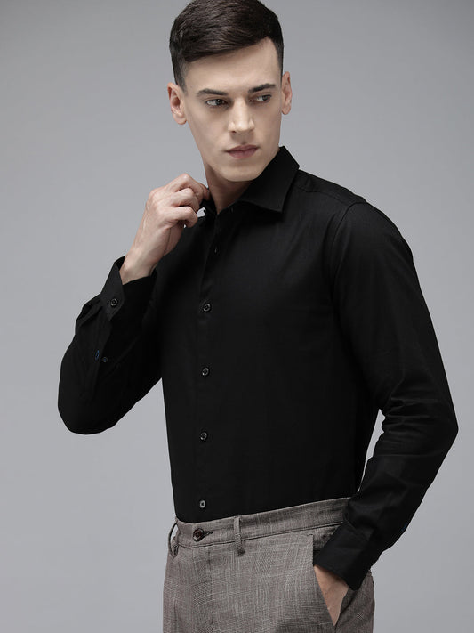 Men Black Solid Tailored Fit Cotton Formal Shirt
