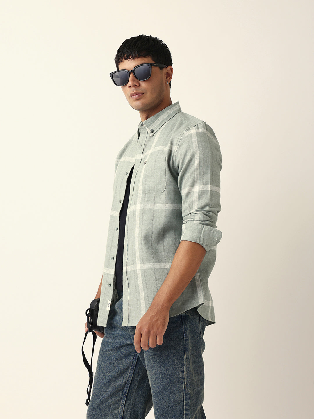 Green & Beige Woven Checked Slim Fit Casual Shirt with Button-Down Collar